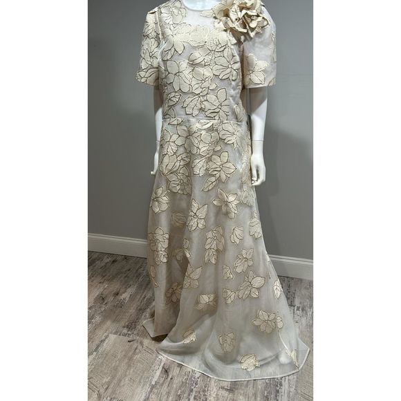 ❌❌ Sold Teri Jon by Rickie Freeman Ivory and Gold Floral Jacquard A-line Gown - Picture 10 of 12